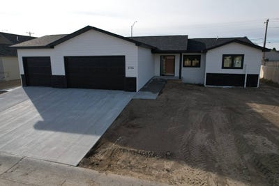 /international/us/2114-warrior-drive-ogallala-ne-110105313152/