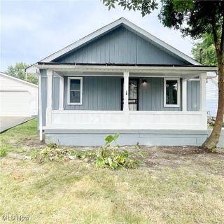 /international/us/527-woodside-avenue-youngstown-oh-110093974930/