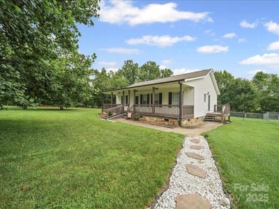 /international/us/38009-porter-road-albemarle-nc-110100896317/