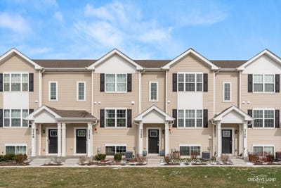 /international/us/3754-bissel-drive-yorkville-il-110106531313/