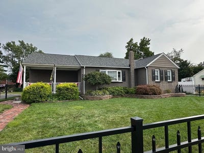 /international/us/238-new-street-e-glassboro-nj-110101426878/?lang=id