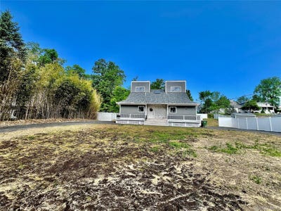 /international/us/45-randall-heights-middletown-ny-110108296308/