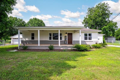 /international/us/118-shearer-street-soddy-daisy-tn-110108945150/