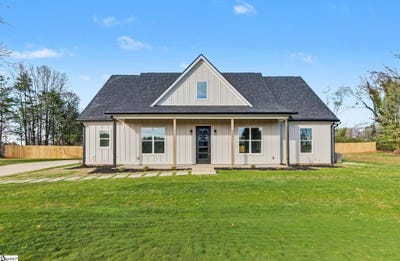 /international/us/4491-babb-road-greer-sc-110108352099/