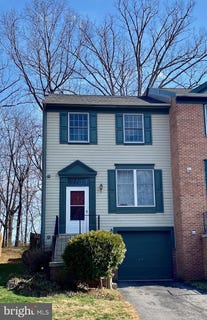 /international/us/12421-walnut-cove-circle-germantown-md-110106719544/