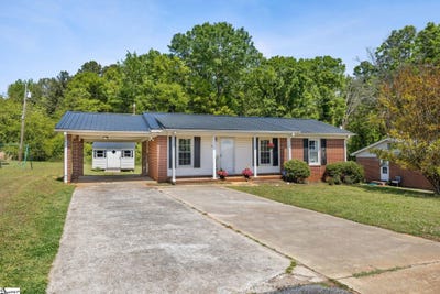 /international/us/309-e-hampton-avenue-honea-path-sc-110107197359/