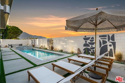 /international/us/1605-candela-court-palm-springs-ca-110105395459/