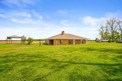 /international/us/3020-la-29-cottonport-la-110108768829/