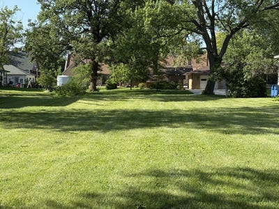 /international/us/405-e-delaware-street-dwight-il-110100306142/