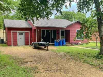 /international/us/1320-anna-street-denton-tx-110108282815/