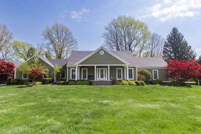 /international/us/1006-fairmount-farms-ln-madison-in-110107266843/