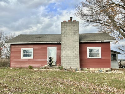/international/us/3240-e-reading-road-e-osseo-mi-110103437824/