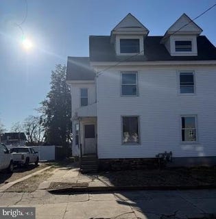 /international/us/712-n-3rd-street-n-millville-nj-110107075034/