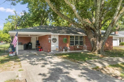 /international/us/309-n-livermore-street-hazen-ar-110101070788/