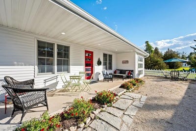 /international/us/6262-hwy-57-sturgeon-bay-wi-110120488425/