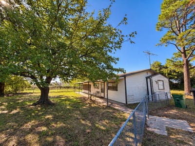 /international/us/3048-green-meadows-road-granbury-tx-110120148454/