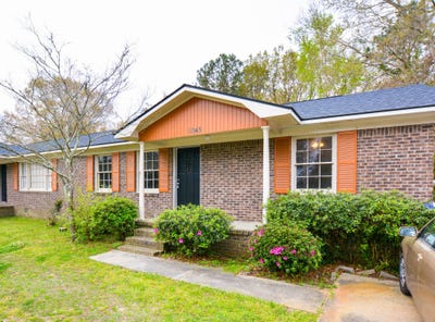 /international/us/1045-harborview-road-charleston-sc-110107479802/
