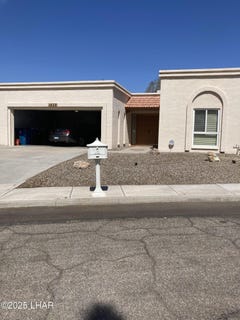 /international/us/1825-los-lagos-cir-lake-havasu-city-az-110098668472/
