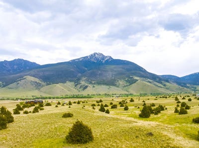/international/us/lot-5-juniper-ridge-trail-livingston-mt-110109166481/