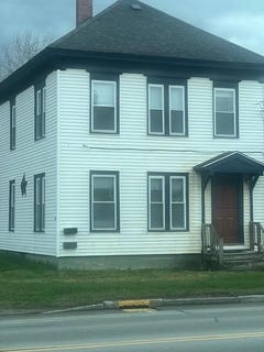 /international/us/68-west-broadway-lincoln-me-110097287602/