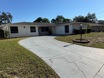 /international/us/7400-hiawatha-parkway-spring-hill-fl-110120560790/