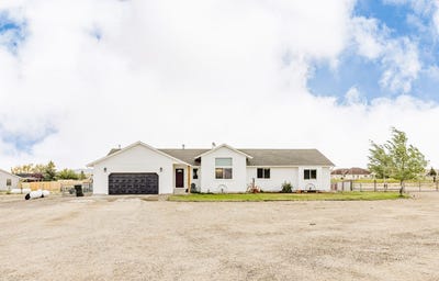 /international/us/662-wolcott-drive-spring-creek-nv-110100977868/