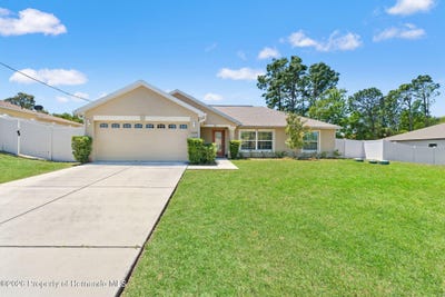 /international/us/11260-libby-road-brooksville-fl-110107408193/