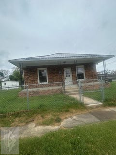 /international/us/400-princeton-ave-princeton-wv-110107584238/