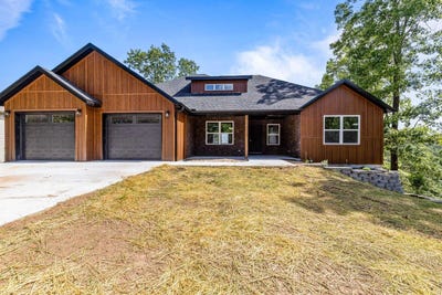 /international/us/1238-emory-creek-boulevard-branson-mo-110099097812/?lang=en