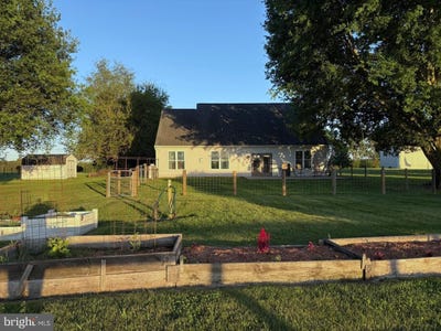 /international/us/14137-cedar-run-road-culpeper-va-110107627304/