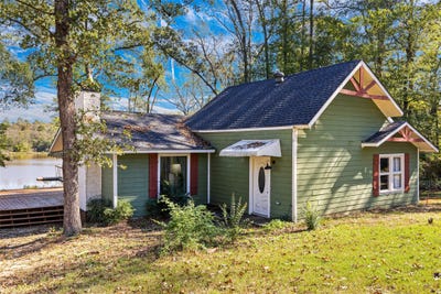 /international/us/494-n-lake-drive-gladewater-tx-110104094431/