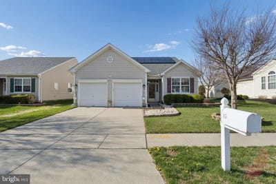 /international/us/15-fairfield-drive-westampton-nj-110107343631/