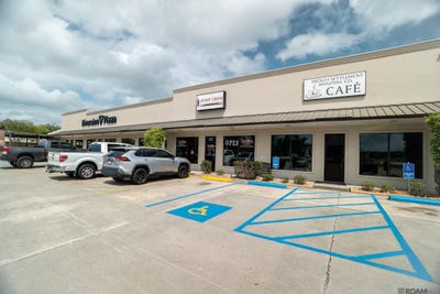 /international/us/18780-la-hwy-22-highway-maurepas-la-110107277878/