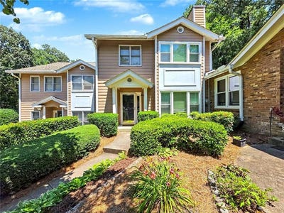/international/us/184-peachtree-hollow-court-atlanta-ga-110108534647/