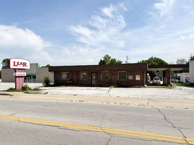 /international/us/104-e-tilden-street-humansville-mo-110108195093/