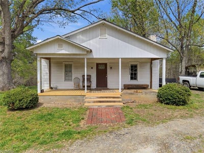 /international/us/1327-spainhour-mill-road-pinnacle-nc-110108471579/