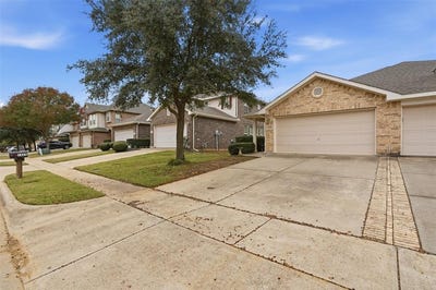 /international/us/1425-ravenwood-drive-mansfield-tx-110104033675/