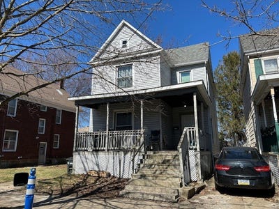 /international/us/226-short-street-erie-pa-110098261181/?lang=en