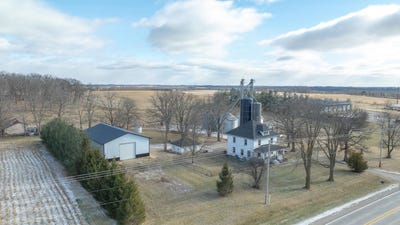 /international/us/6259-n-pecatonica-pecatonica-il-110104905849/