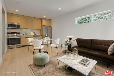 /international/us/11010-hortense-st-north-hollywood-ca-110107073138/