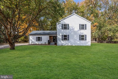 /international/us/231-s-hook-road-pennsville-nj-110106693387/
