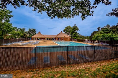 /international/us/14807-rydell-road-centreville-va-110100726324/