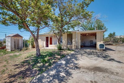 /international/us/134-calle-adrian-santa-cruz-nm-110099704759/