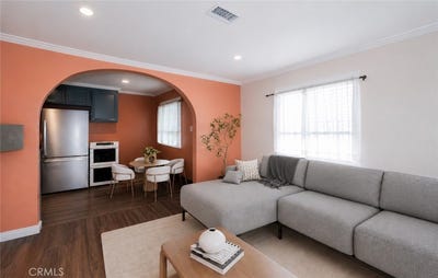 /international/us/12-hickock-lane-carson-ca-110108342001/