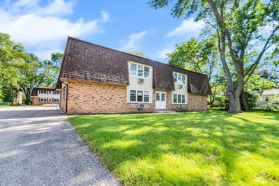 /international/us/902-3rd-street-mchenry-il-110108281741/