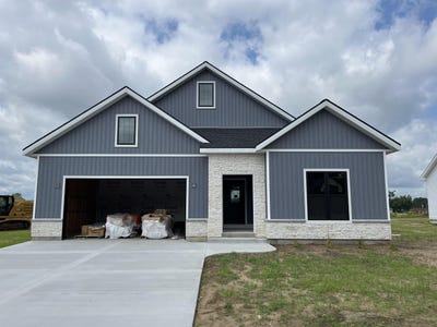 /international/us/324-willow-street-pardeeville-wi-110100835250/
