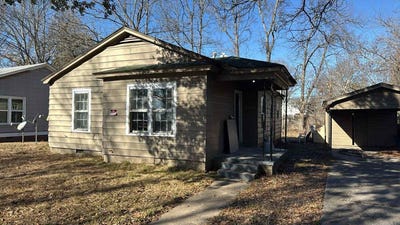 /international/us/2305-w-25th-avenue-pine-bluff-ar-110104951777/