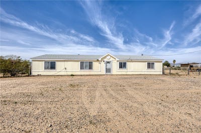 /international/us/693-horse-mesa-road-golden-valley-az-110106931368/