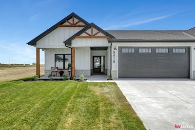 /international/us/9444-s-87th-street-lincoln-ne-110107519393/
