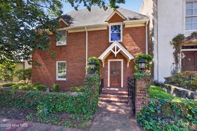 /international/us/2106-mcdowell-street-augusta-ga-110108061955/
